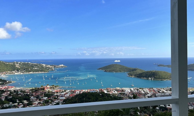 Estate Lerkenlund House | Enjoy summer in St. Thomas! Paradise, Privacy, Pool, Panoramic View, Sleeps 8