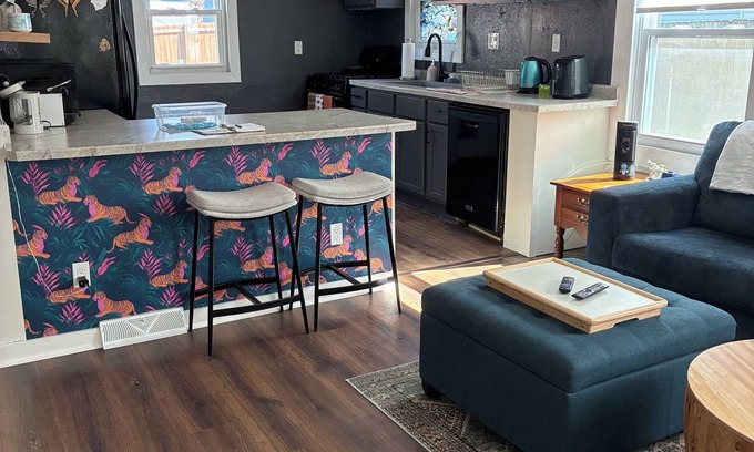 Des Moines House | Entire Bungalow with Fenced-In Yard in Trendy Neighborhood, Central Des Moines