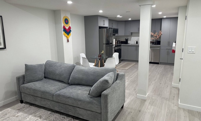 Calgary House | Entire guest suite in Calgary