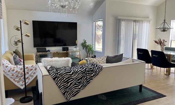 South San Jose House | Entire Luxury 4BR/3BA-Business-Family travel-Pet Friendly