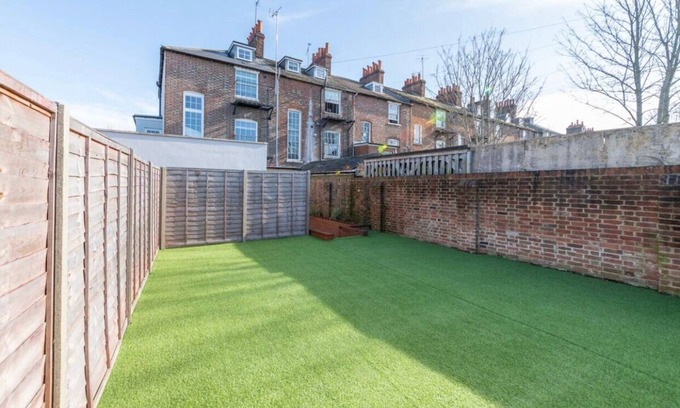Reading Apartment | Entire luxury flat, Reading centre