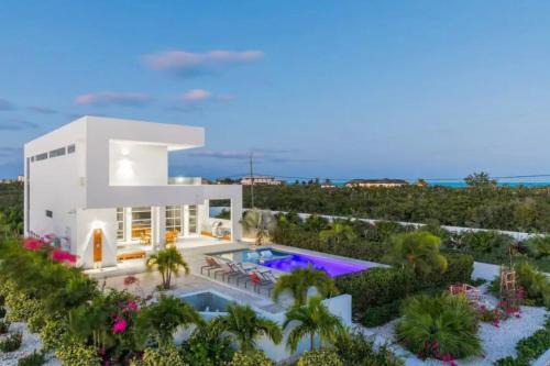 Long Bay Apartment | Entire Villa in Providenciales, Long Bay Beach, Turks and Caicos Islands