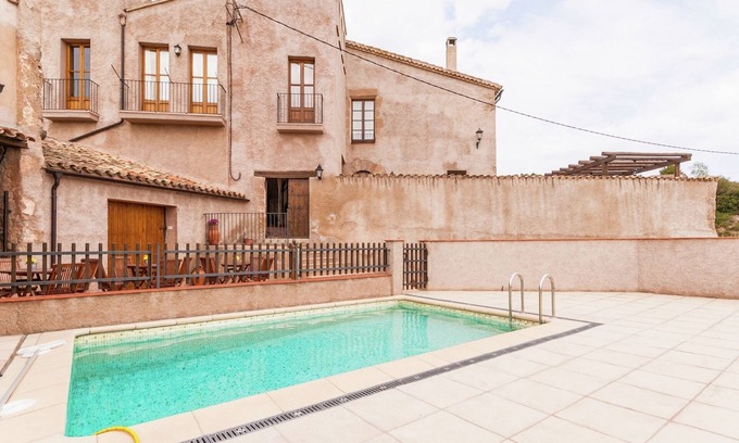 Maians Cottage | Cottage in Maians with Sea View & Pool