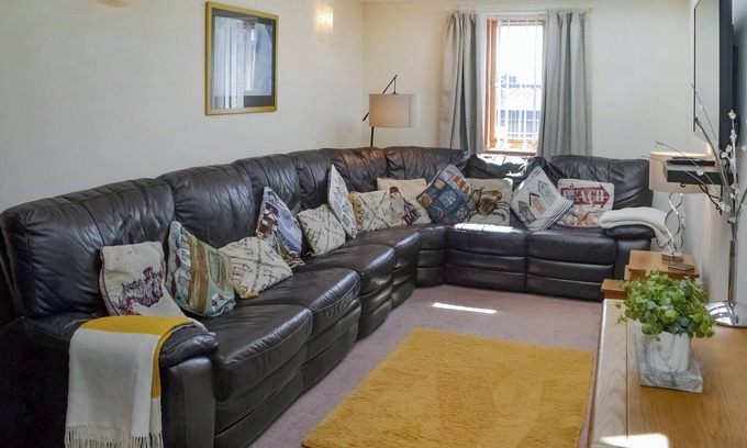 Woodhorn Cottage | Escape to The Carriage House in picturesque Newbiggin by the Sea.