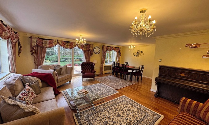 Pinner House | Escape to Hidden London Paradise