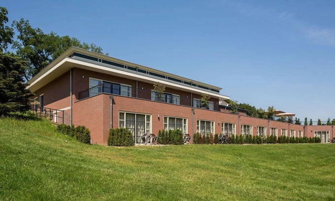 Berg en Dal Hotel | Escape to Nature | Scenic Hotel Room with Views of the Dutch Forest!