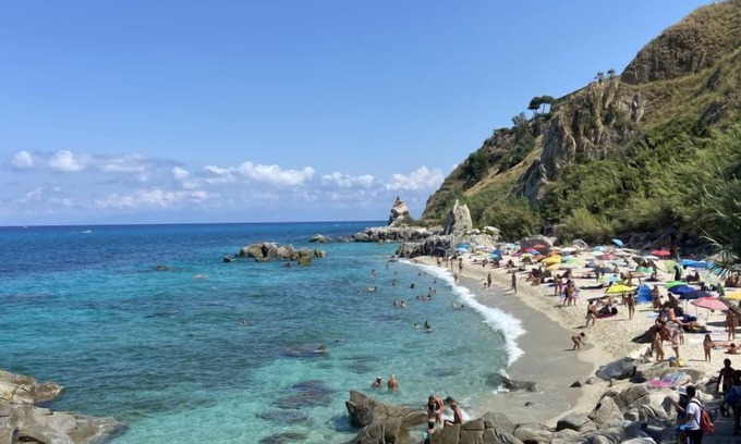 Ricadi Apartment | Esmeraldo by Interhome