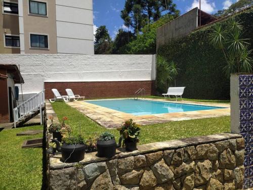 Teresopolis Apartment | Espaço com piscina em Teresópolis.