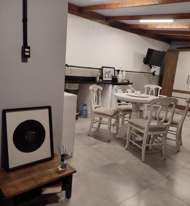 Ilhota House | Espaço Maria Flor