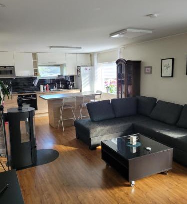 Arna House | Espeland