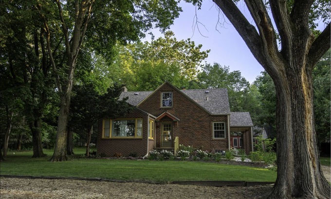 Rockford House | Essential Farms Retreat