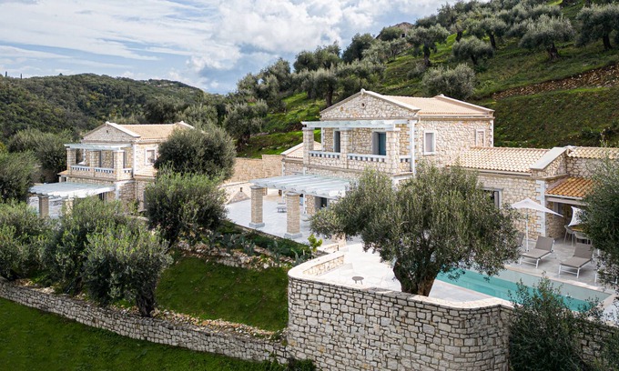 Peroulion House | Estate-Ionian Stone Luxury Villas in Corfu