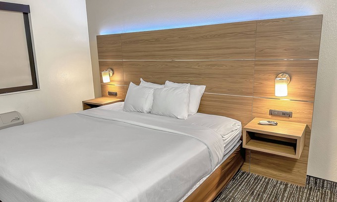 Estherville Hotel | Estherville Hotel & Suites