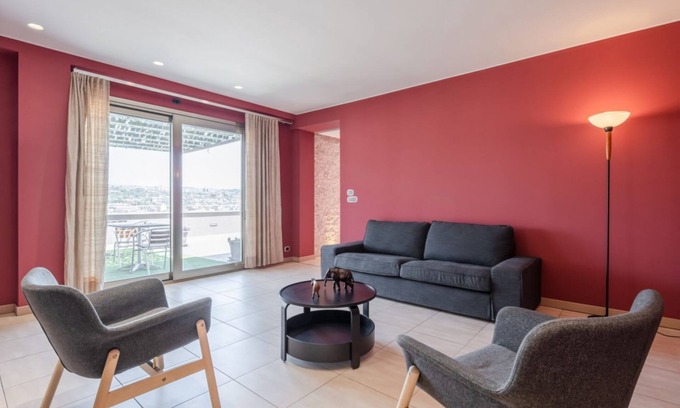 Monte Po-Nesima-San Leone-Rapisardi Apartment | Etna View Superior Flat with Terrace and Jacuzzi
