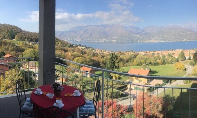 Germignaga Apartment | Eucalipto 2 lake view apt. in a residence