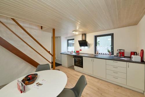 Andel House | Eulennest