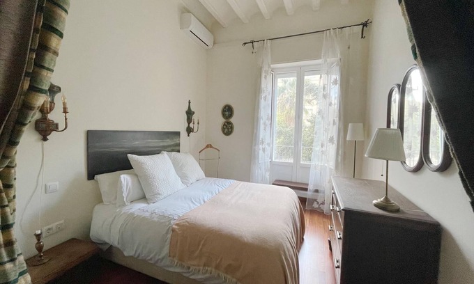 Jerez de la Frontera Old Town Apartment | Eva Recommends Porvenir Jerez
