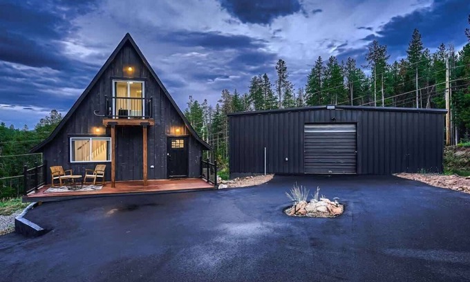 Shadow Mountain House | Evergreen's Aspen A-Frame 4Bed/Remodeled/Seclusion