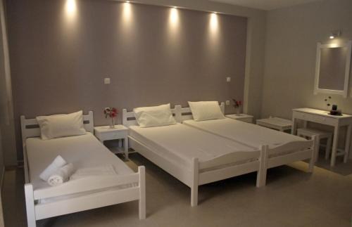 Kavos Apartment | Evgenios Studios