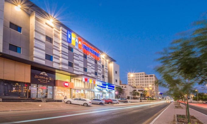 Al-Rawdah Hotel | Ewaa Express Hotel - Al Rawda