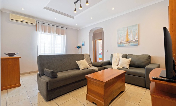 Portimao Apartment | Excellent 3 Bedrooms Family Vacation Portimão Portugal