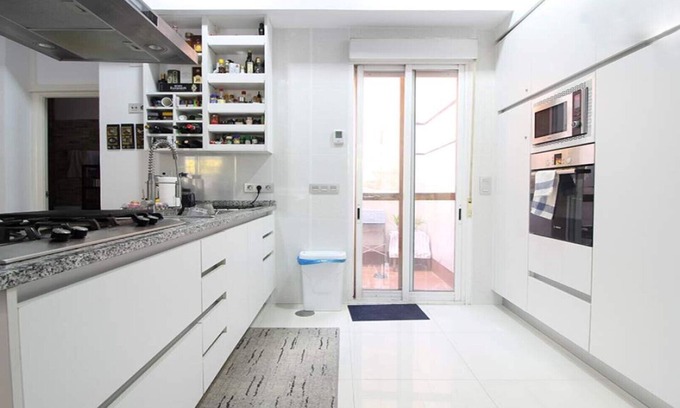 Ciudad Jardin Apartment | Excellent location less than 5 minutes walk to everything you need.