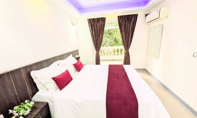 Colva Apartment | Exceptional and Guest favourite rating - 350 Mtrs from Beach with Pool & Gym