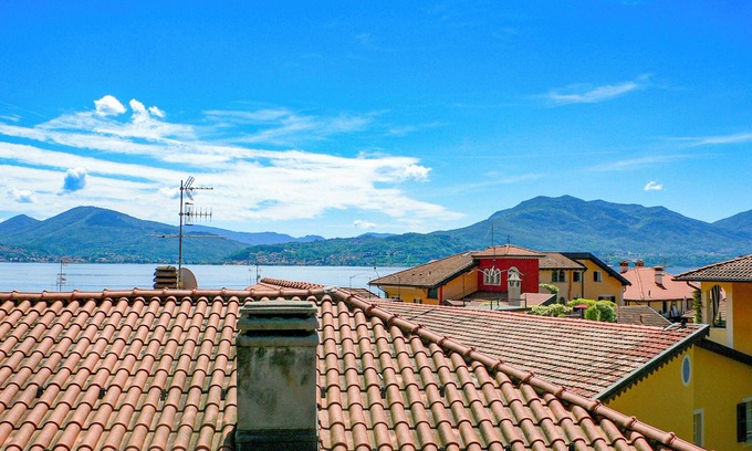 Cannero Riviera Apartment | Exclusive 2-room apartment in a quiet & sunny location in the heart of Cannero