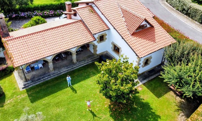 Somo House | EXCLUSIVE DETACHED HOUSE IN PRIVATE URBANIZATION 5 MIN FROM THE BEACH