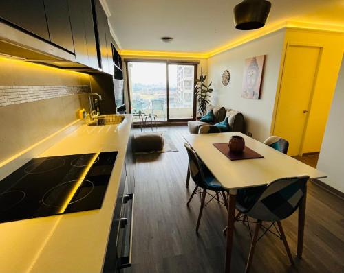 Los Angeles Apartment | Exclusivo Departamento Equipado Estacionamiento Privado 2D-2B con Excelente ubicación en Los Ángeles