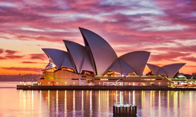 Haymarket Apartment | EXECUTIVE Studio w/Private Balcony at Cunningham Street, Sydney CBD