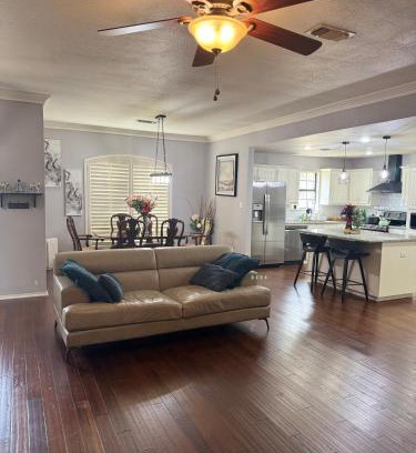 Denton House | Exotic Abode - Luxury Double Rooms