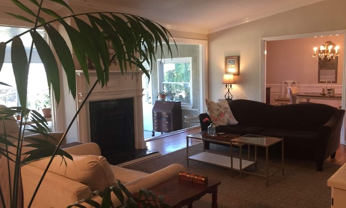 Summerville House | Experience Augusta in 3BR/2Bath Home in Popular Country Club Hills Near National