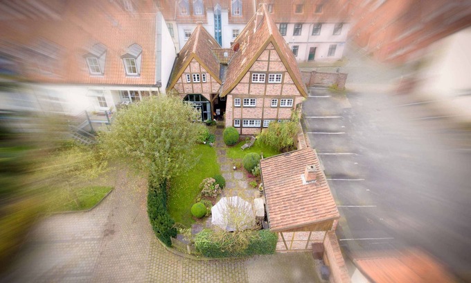 Altstadt Apartment | Experience "Gästehaus Altstadtzauber" Lüneburg from its heart