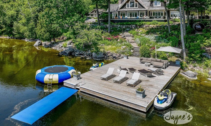 Seguin Cottage | Exquisite 5 Bdrm 4 Bath Cottage with Boathouse and Professional Gym! SW Views!