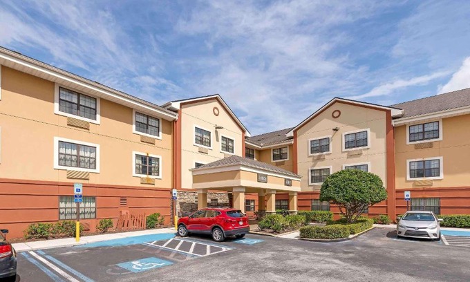 Southpoint Hotel | Extended Stay America Select Suites - Jacksonville - Lenoir Avenue East