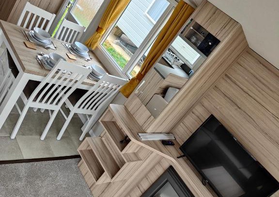 Sandown Resort | F14 Static Caravan, Fairway holiday park