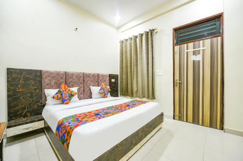 Kishangarh Hotel | FabExpress Galaxy