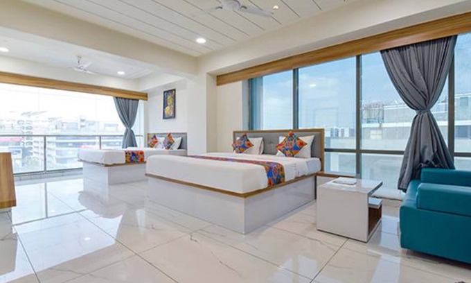 Ahmedabad Hotel | Fabhotel Bliss