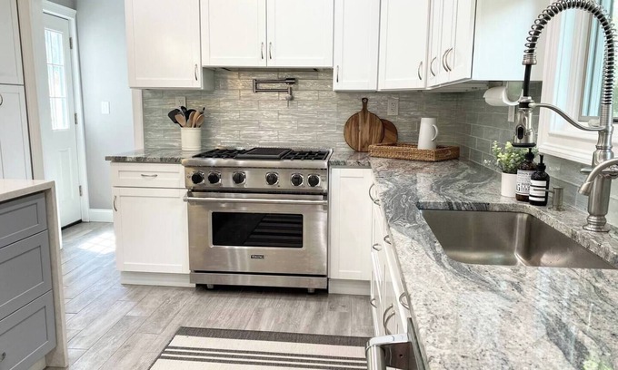 Hastings-On-Hudson House | Fabulous 4 Bed, 2 Bath in Hastings on Hudsonn
