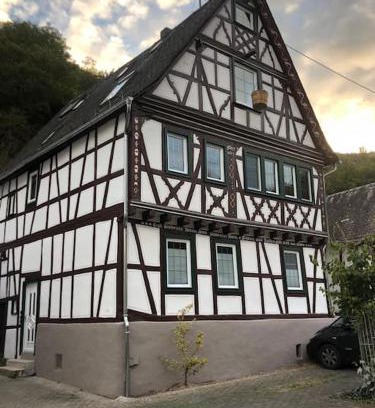 Mainz-Bingen House | Fachwerkhaus Kürbis Bacharach