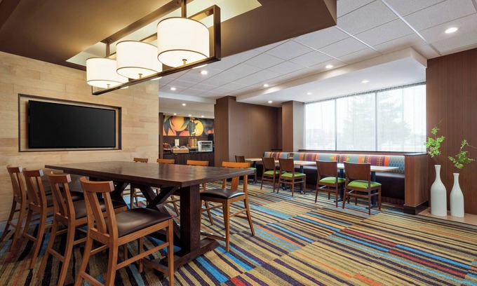Exton Hotel | Fairfield Inn by Marriott Philadelphia West Chester/Exton