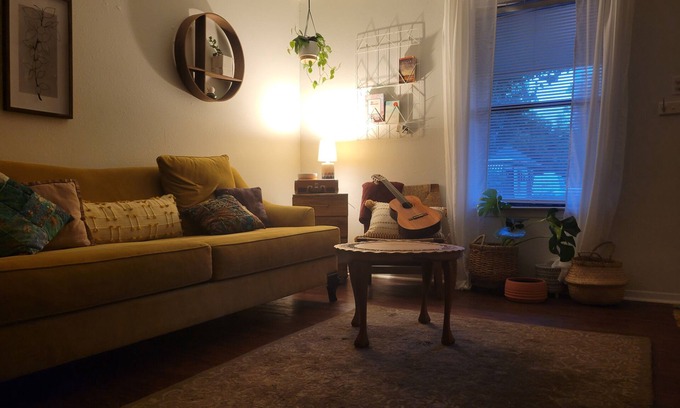 Fairmount House | Fairmont home- just off magnolia!