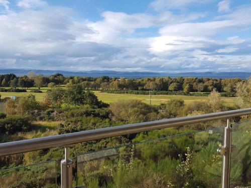 Nairn House | Fairway Apartment
