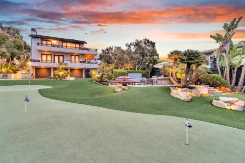 Leucadia House | Fairway Retreat, Stylish Coastal Home Near Golf, Beaches & Carlsbad Fun