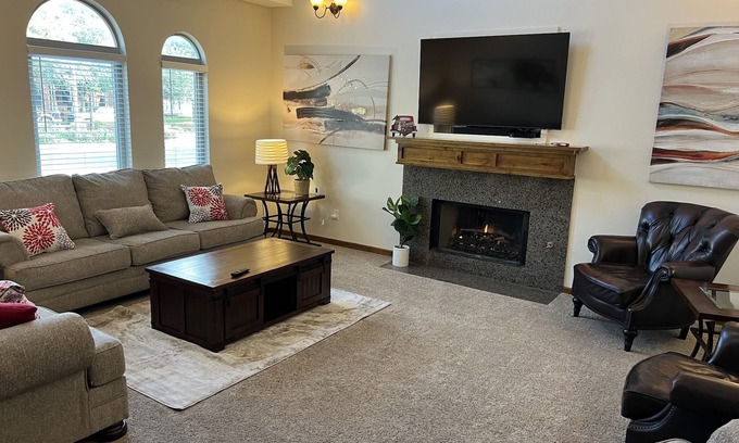 North Overton House | Fall Dates Available! Perfect spot for TTU Gamedays!
