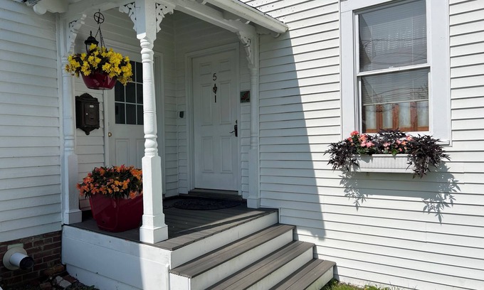Ellsworth Apartment | Falls Farmstead Garden/Patio Apt 5 Comfy Homebase for Exploring Downeast Maine