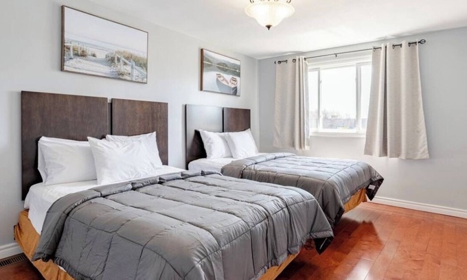 Niagara Falls House | Falls Holiday House Niagara Falls