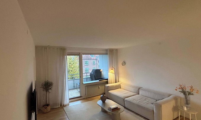Lyngby-Taarbæk Kommune Apartment | Family apt 10 Minutes From Central