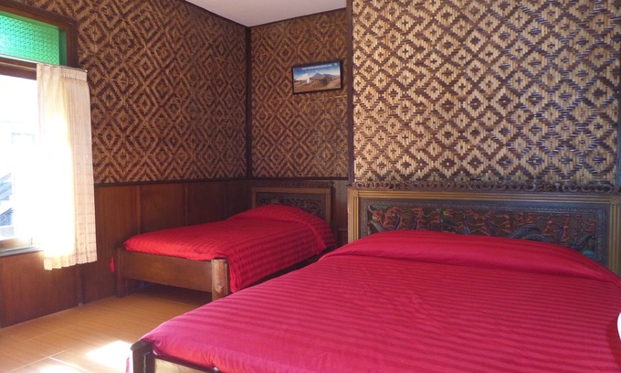 Ngadisari Bed & Breakfast | Family B 4 Pax near Cafe Lava Rst. Bromo